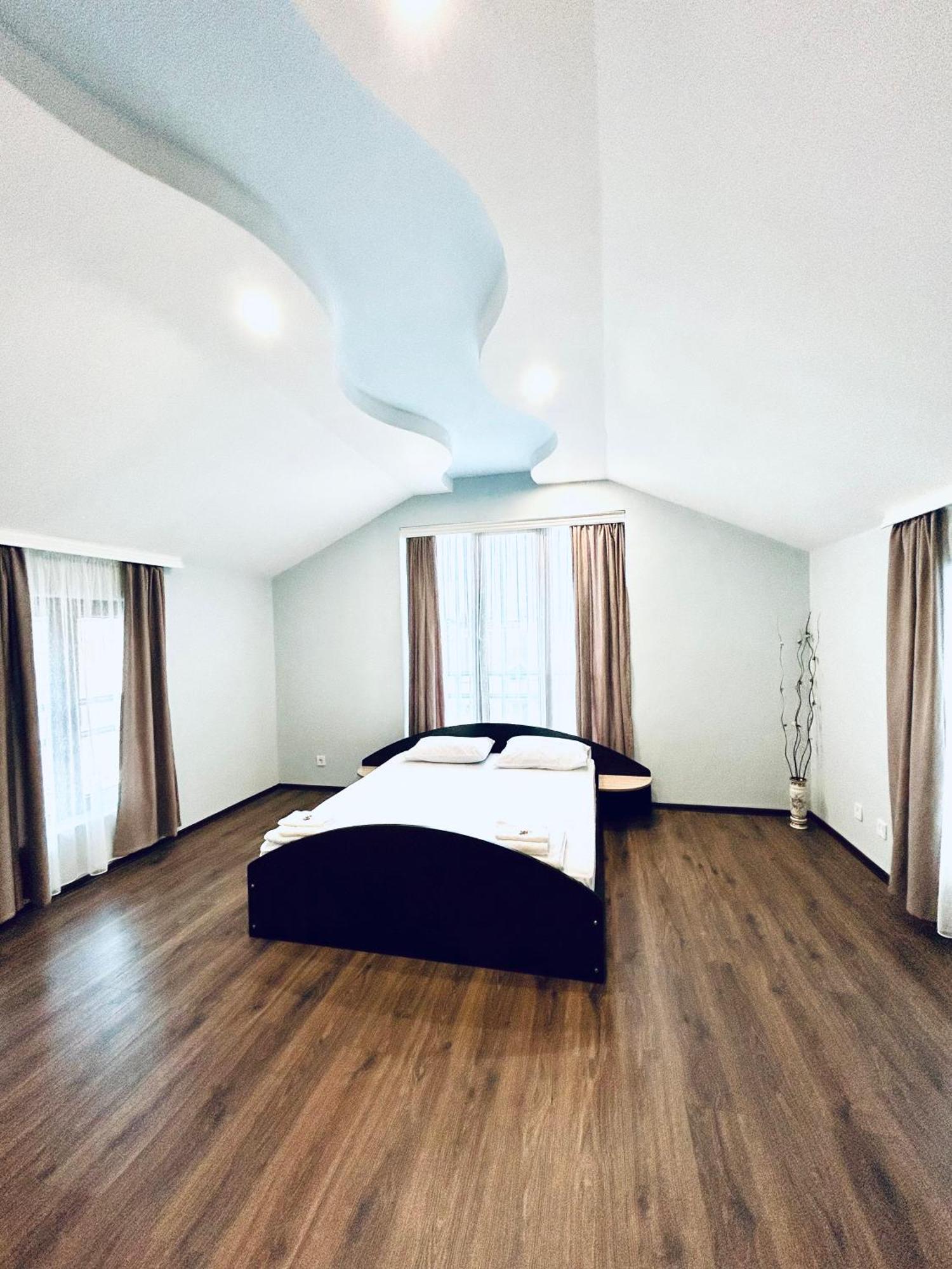 Meatsa Hotel Kurdzhali ภายนอก รูปภาพ