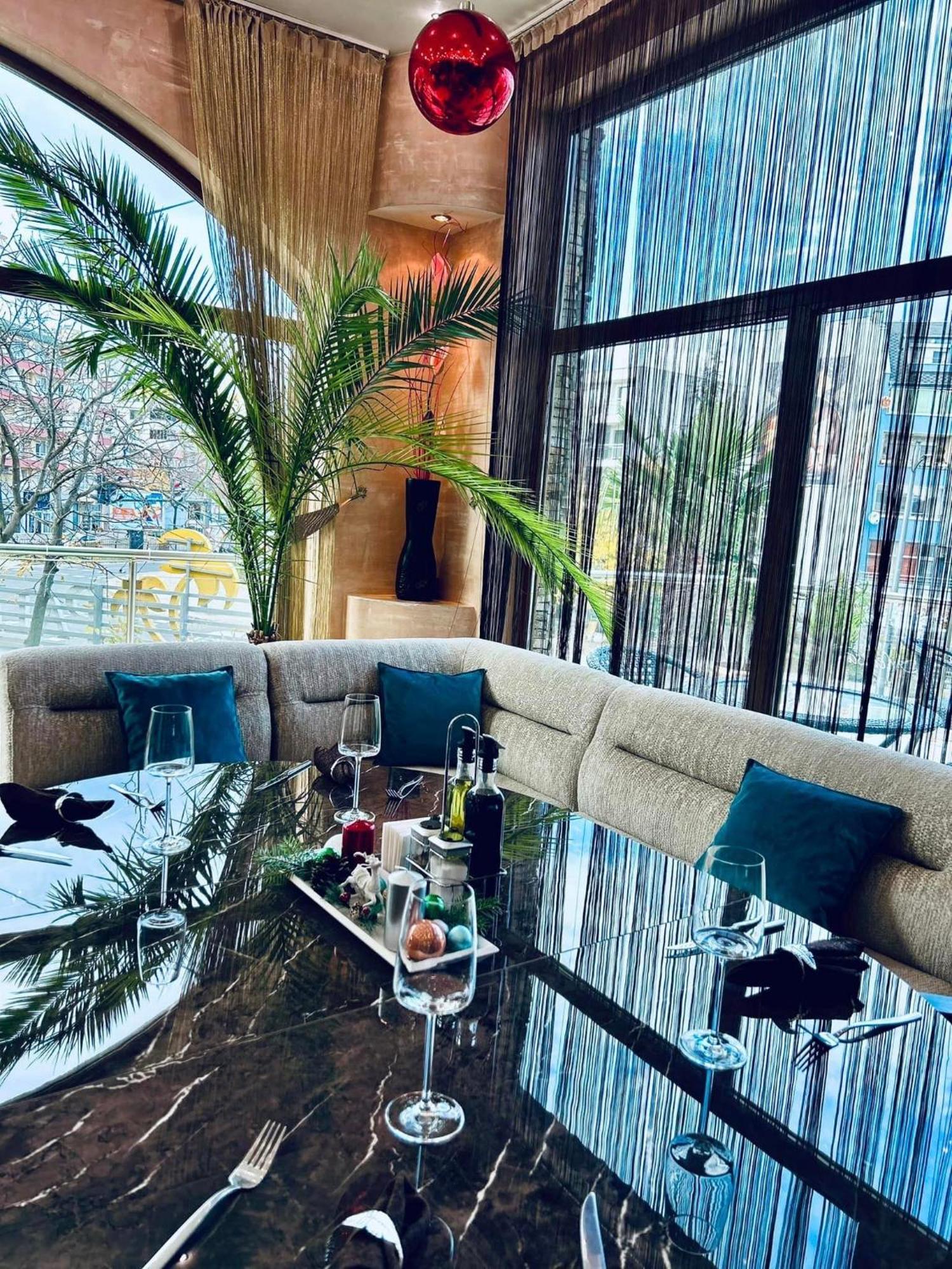 Meatsa Hotel Kurdzhali ภายนอก รูปภาพ